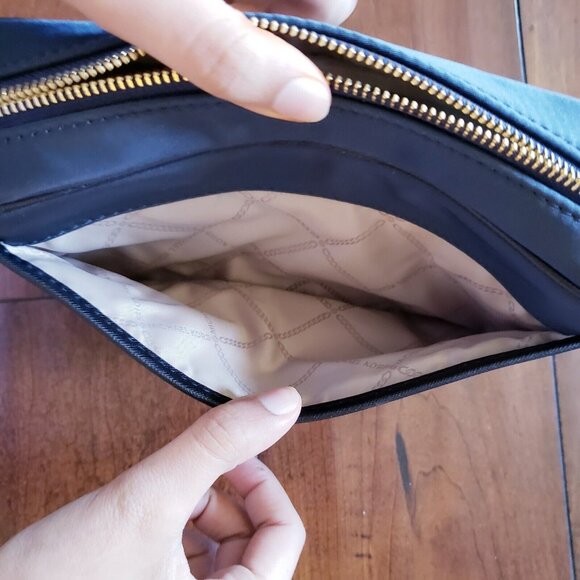 Michael Kors Jet Set Charm Women's Navy Blue Crossbody Bag Nylon Leather Trim - Picture 14 of 16